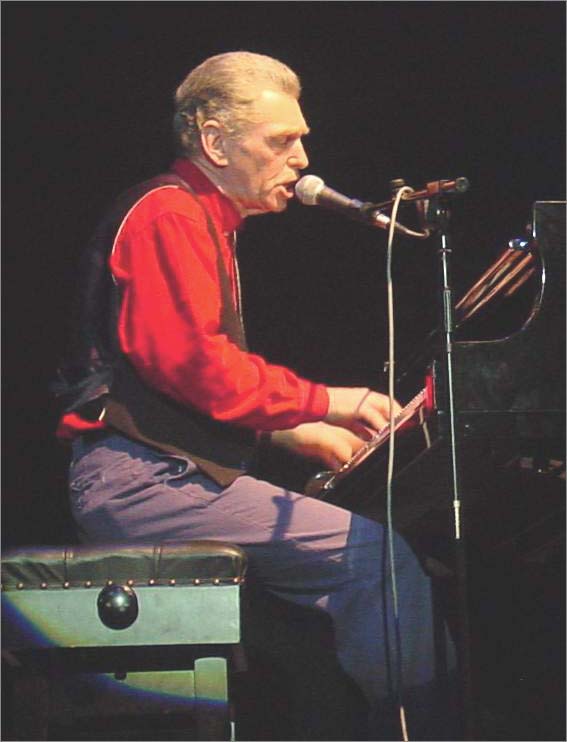 Georgie Fame in Kent 2002