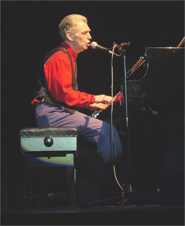 Georgie Fame in Kent 2002